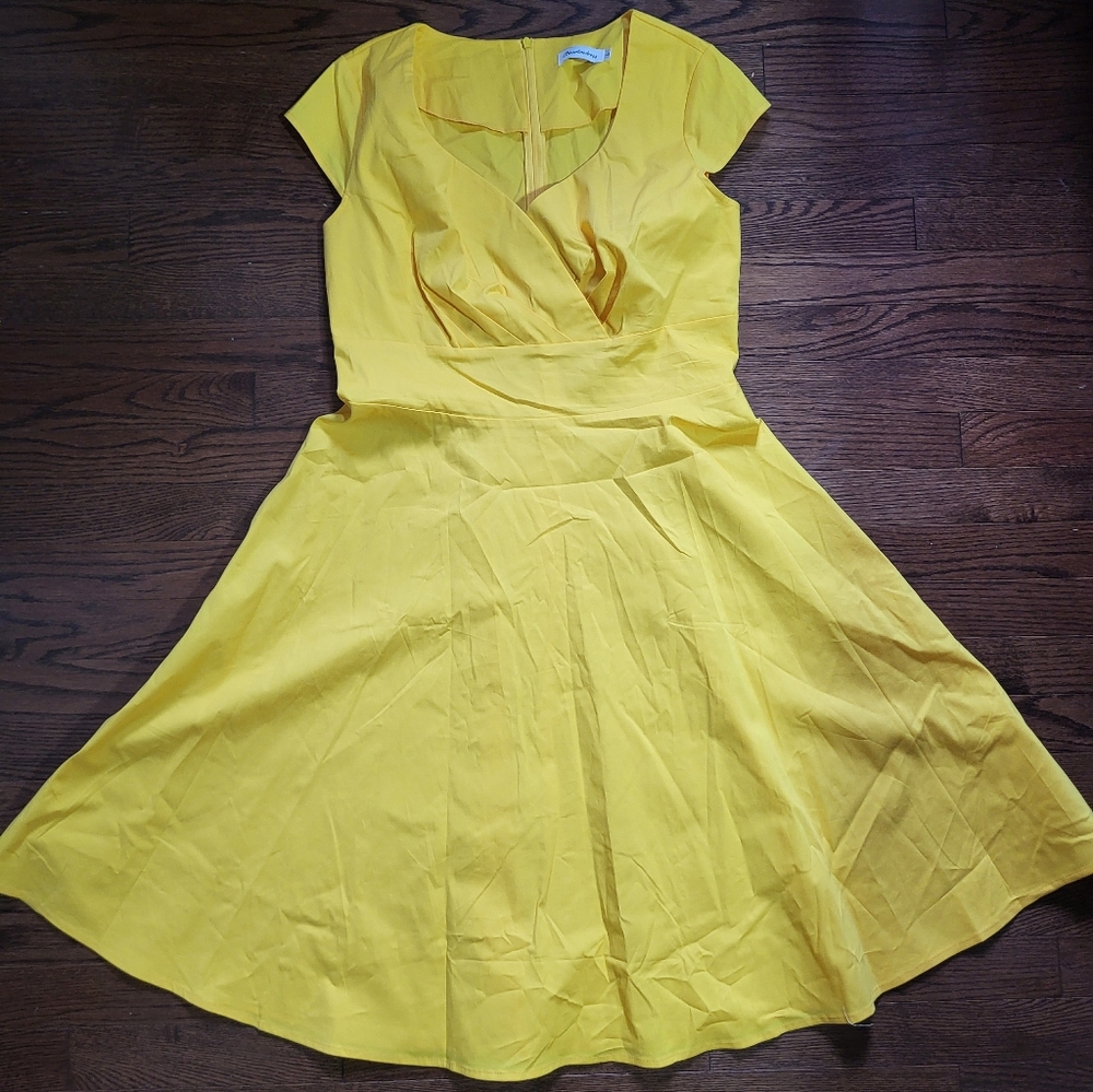 Amazon Sunny Yellow Midi Dress